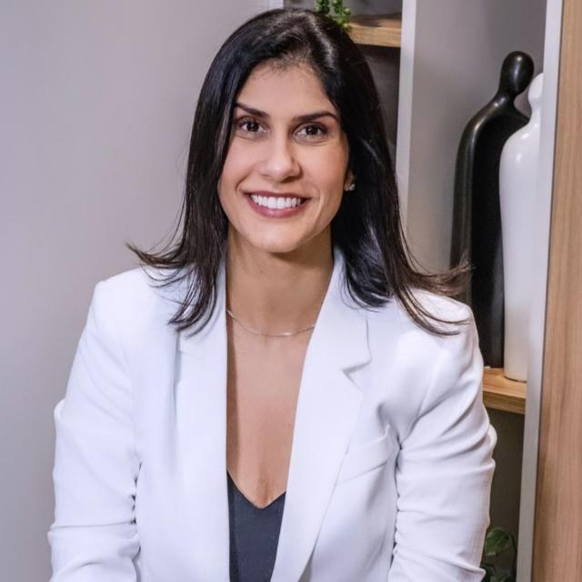 Monise Constanzi