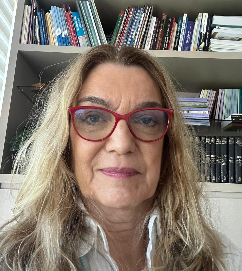Vivian Day